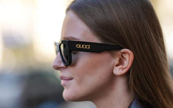 „Gucci” žengia į technologijų rinką: 2027 m. pasirodys pirmieji išmanieji akiniai