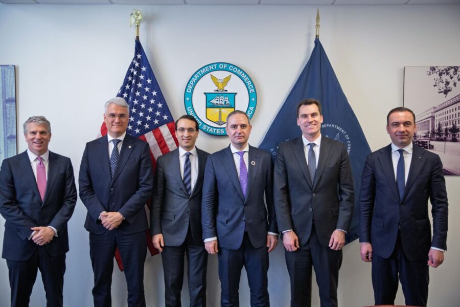 Rumunija užsitikrino milijardus iš JAV: finansuos atominę elektrinę ir stiprins dujų infrastruktūrą