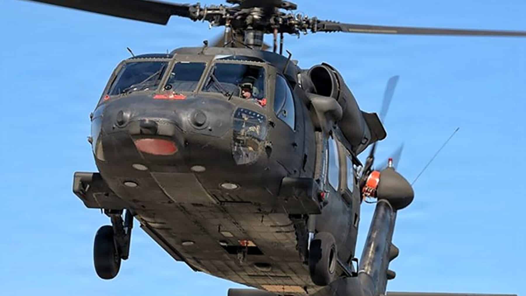 JAV kariuomenė gavo pirmąjį autonominį „Black Hawk“: ketina modernizuoti šimtus