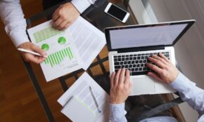 Darbas. Canva nuotr.