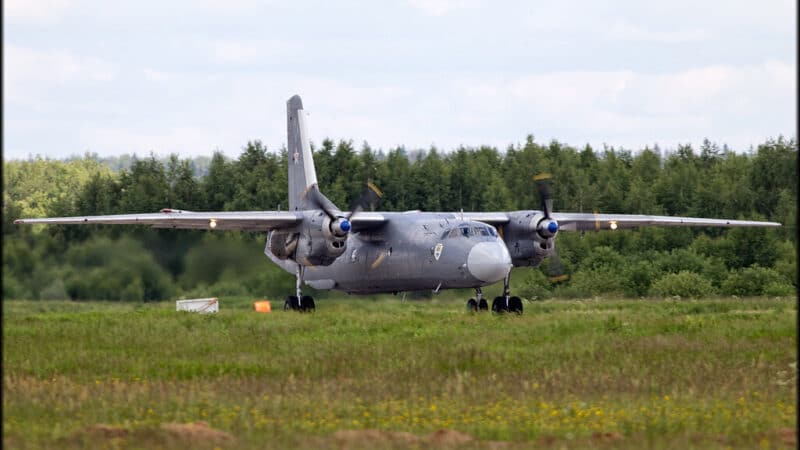 Problemos gilėja: dėl sankcijų Rusija priversta eksploatuoti senus lėktuvus