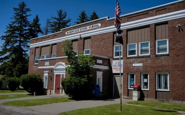 Prieštaringas sprendimas JAV: teismas leido mokyklose kabinti Dešimt Dievo įsakymų, oponentai nesutinka