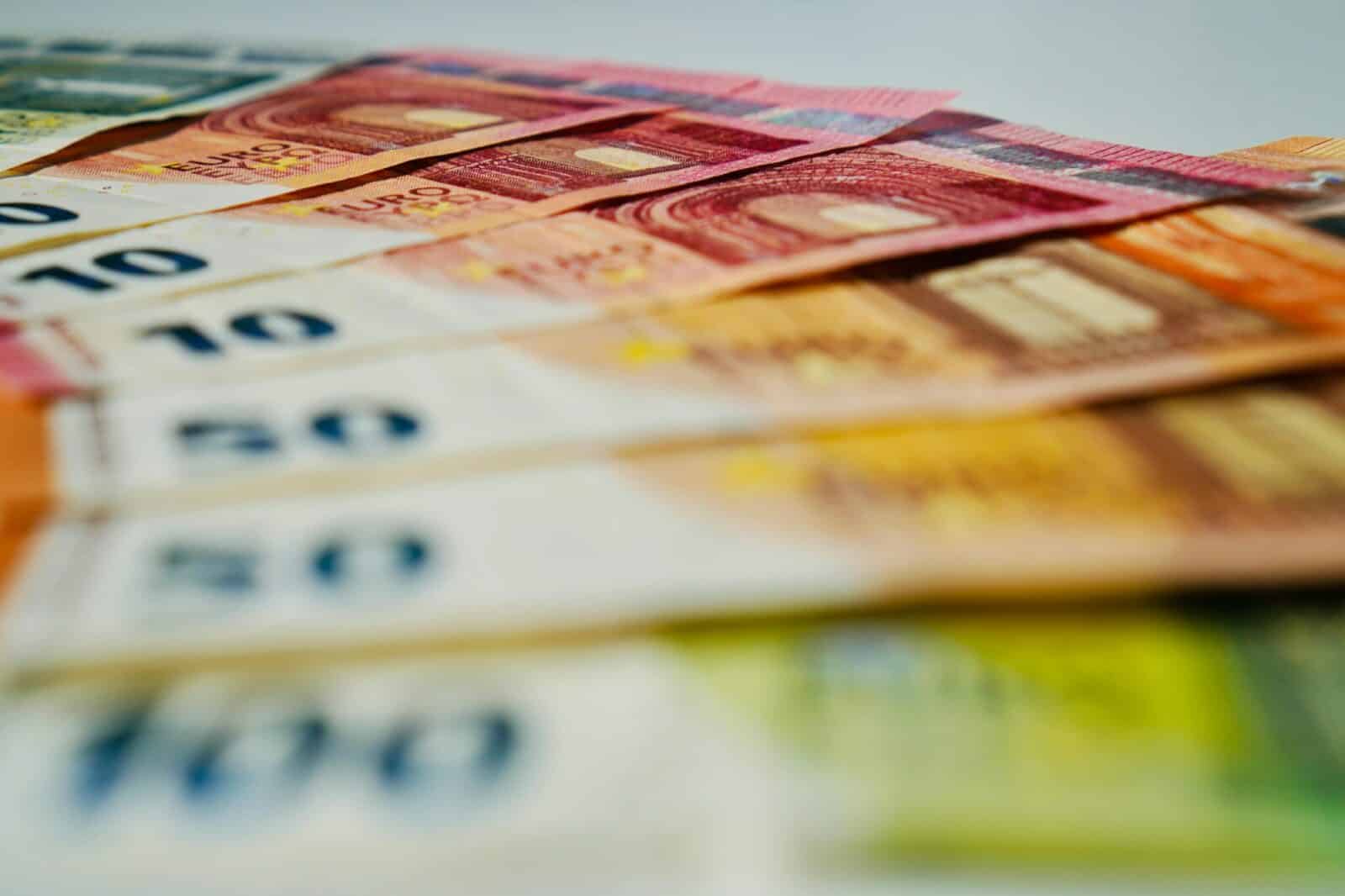 Sukčiai smogė įmonei: Marijampolėje išviliota net 100 tūkst. eurų