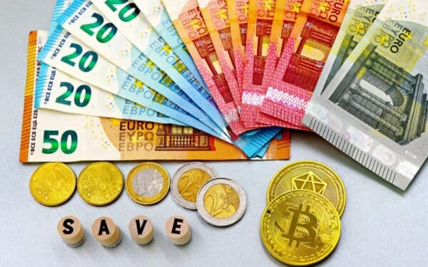 Rinkos siunčia signalą: kapitalas grįžta į akcijas, o saugumas traukiasi į antrą planą