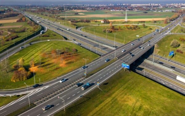 Lenkija plečia A2 magistralę – ar naujas 27 km ruožas palengvins tranzitą į Rytus?