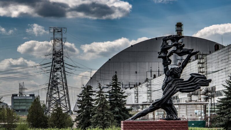 Černobylyje statomas galingas saulės energijos parkas – ar zona taps žaliosios energijos centru?