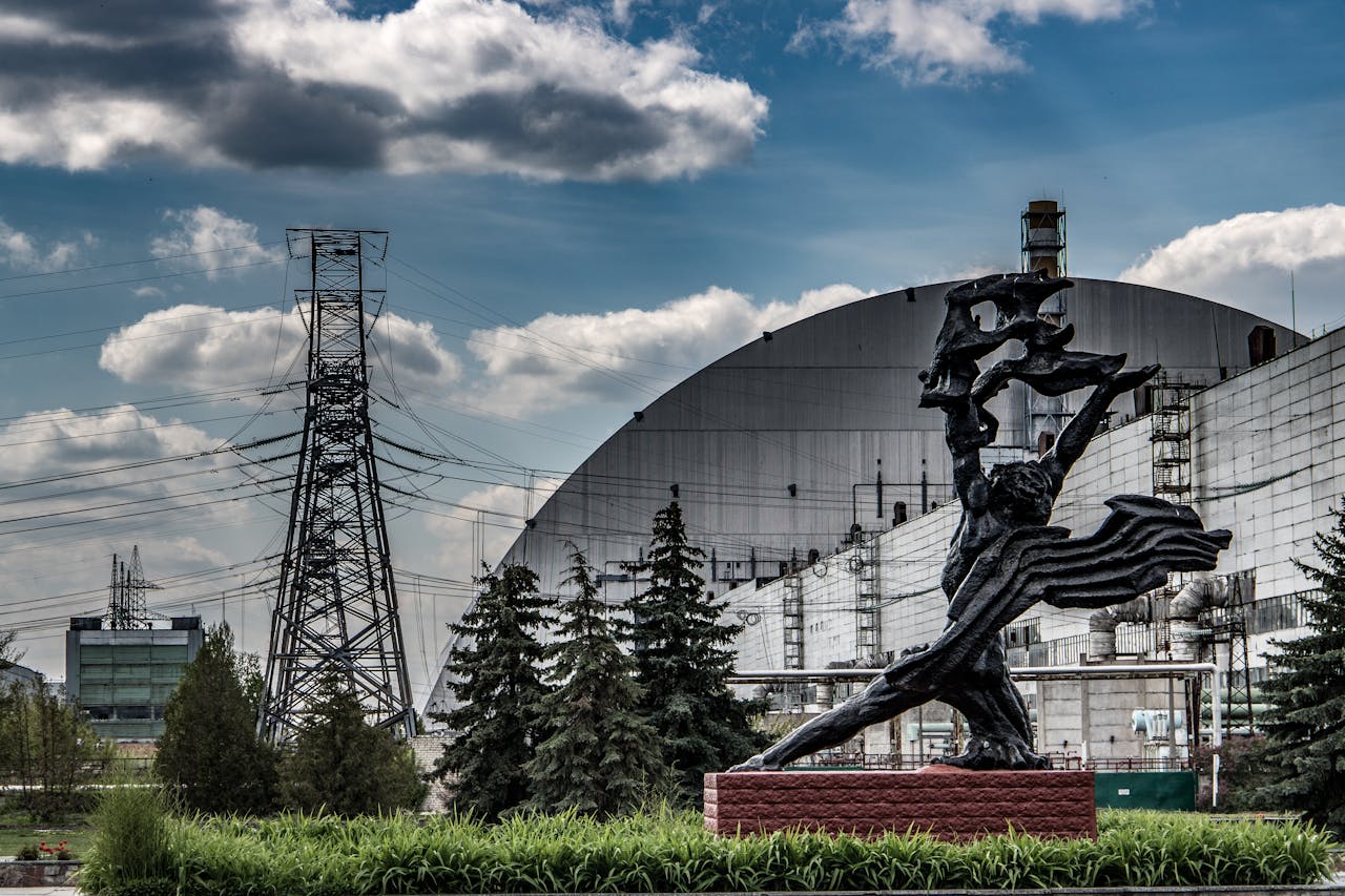 Černobylyje statomas galingas saulės energijos parkas – ar zona taps žaliosios energijos centru?