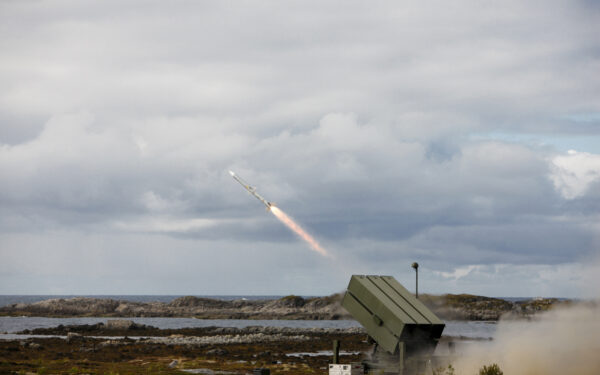 Į Lietuvą atkeliauja nauja NASAMS ginkluotė: didinamas reagavimo greitis ir teritorijos apsauga