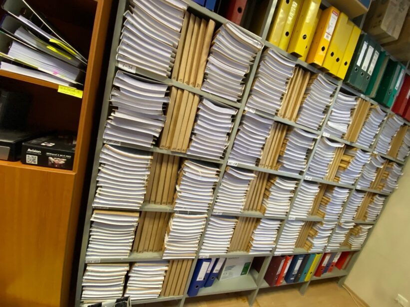 Generalinė prokuratūra Vilniaus apygardos teismui perduoda „Snoro“ bylą. Finansinių nusikaltimų tyrimo tarnybos nuotr.