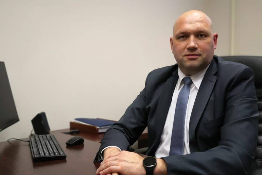Pritarė Romo Ostanavičiaus kandidatūrai į Lietuvos probacijos tarnybos direktoriaus pareigas. Teisingumo min. nuotr.