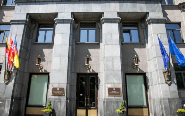 Pokyčiai diplomatijoje: ambasadoriumi Belgijoje siūlomas Ramūnas Davidonis