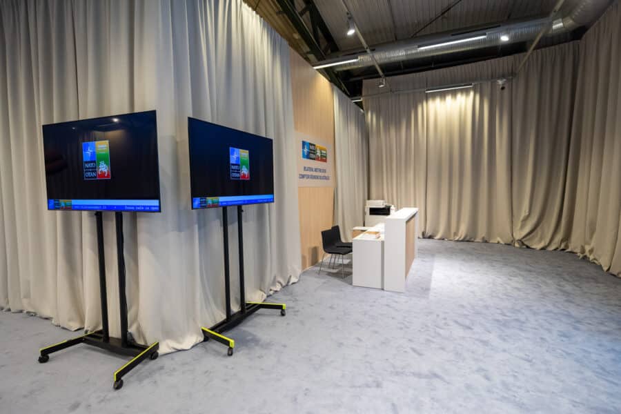 NATO viršūnių susitikimo erdvės „Litexpo“ parodų rūmuose. ELTA / Julius Kalinskas