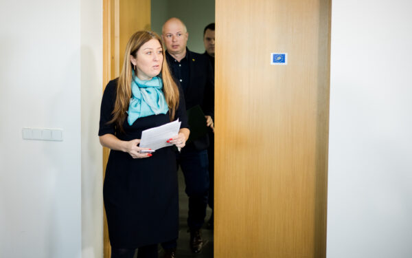 Netikėtas sprendimas: LRT etikos kontrolierė traukiasi iš pareigų