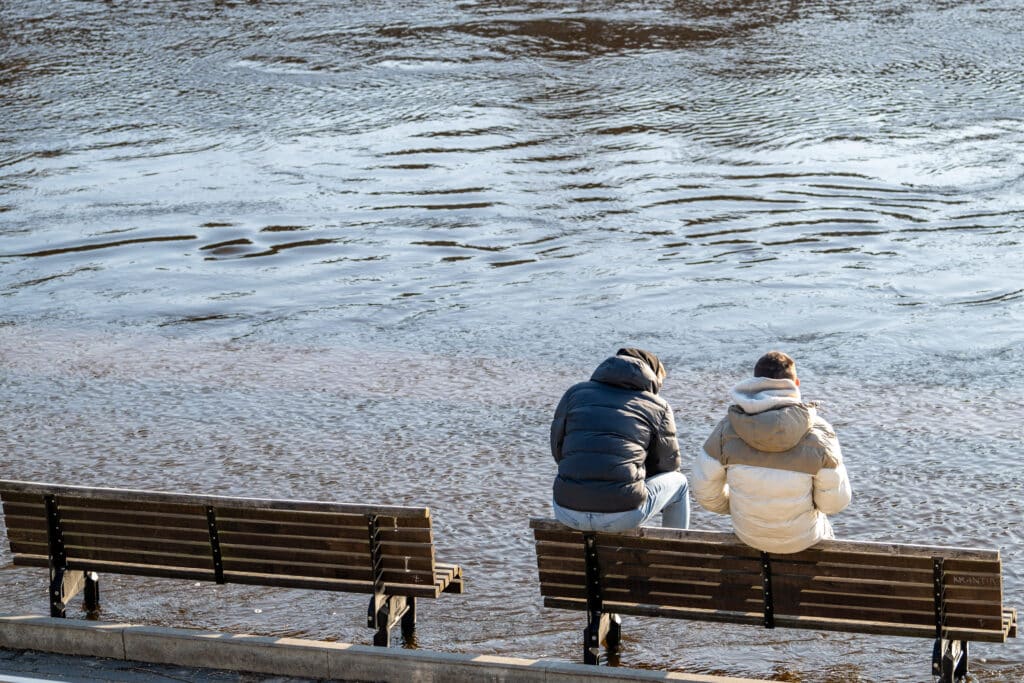 Sostinės gyventojai mėgaujasi pavasariu. ELTA / Jonas Balčiūnas