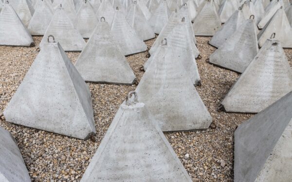 Baltijos gynybos linija įgauna pagreitį: Estijoje, prie Rusijos sienos kasami prieštankiniai grioviai