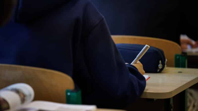 Profesinės šalies mokyklos kviečia apsilankyti atvirų durų dienose: kodėl vis daugiau jaunimo renkasi šį kelią?