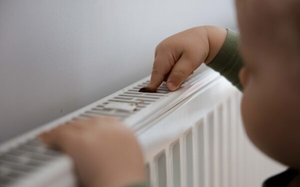 Savivaldybė stebi prognozes: šildymas sostinėje gali būti išjungtas jau po savaitės