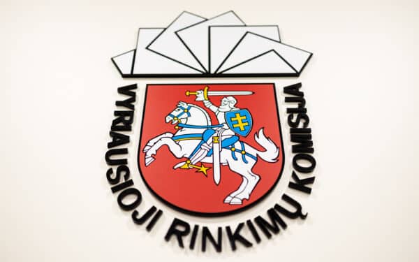 VRK skirstys 2,7 mln. eurų partijoms: „Nemuno aušrai“ galimos sankcijos