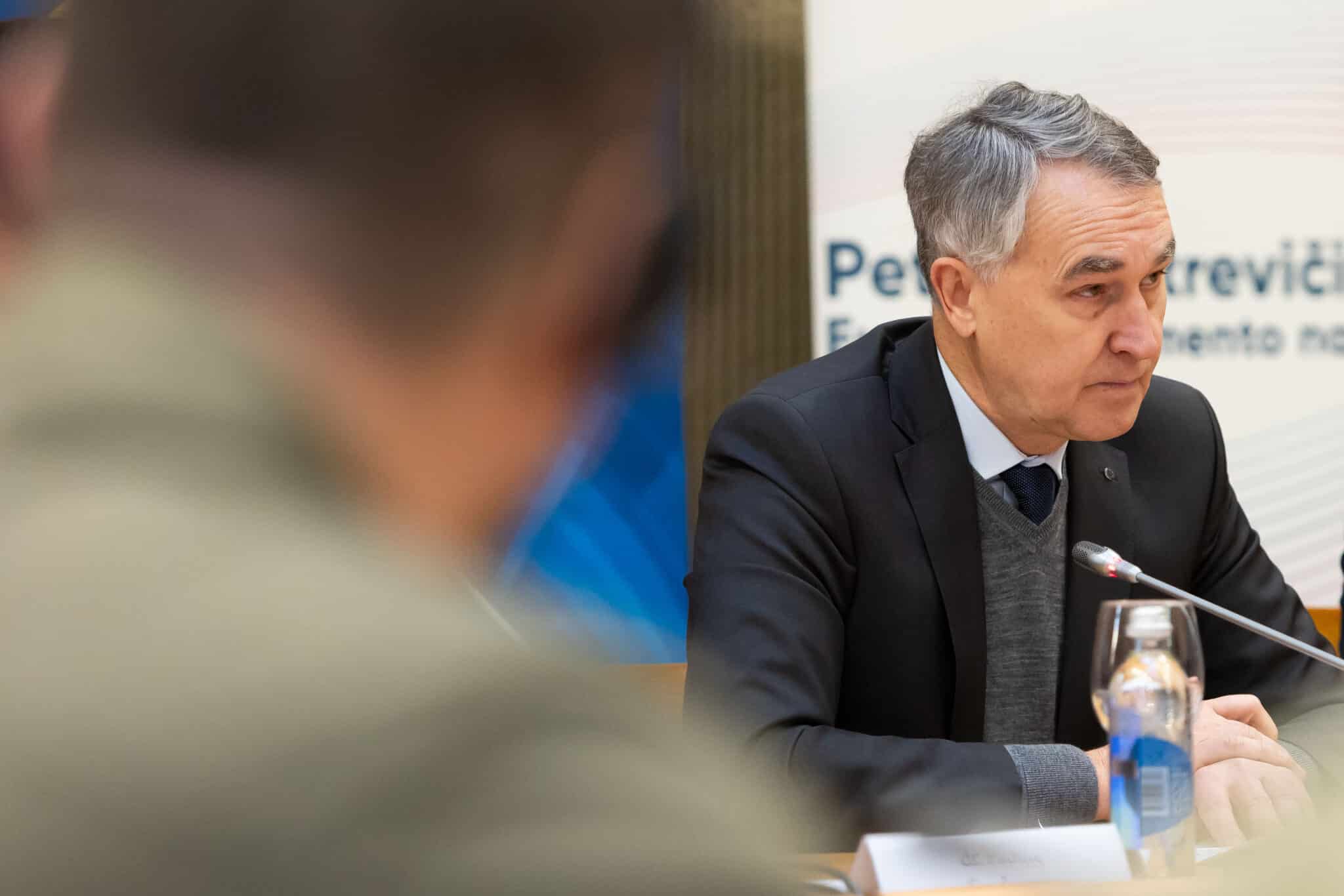 Netikėtas Auštrevičiaus pareiškimas: Ukraina narystė ES būtų naudinga net skeptiškai Vengrijai