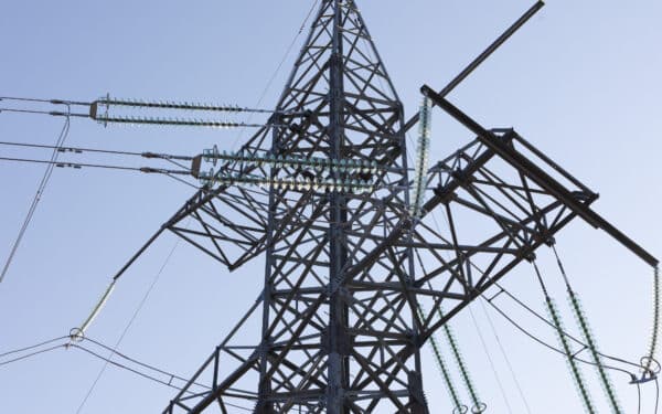 Šalyje ženkliai išaugo elektros kainos, gyventojai gali sulaukti didesnių sąskaitų