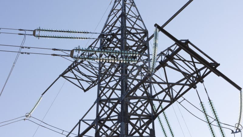 Šalyje ženkliai išaugo elektros kainos, gyventojai gali sulaukti didesnių sąskaitų