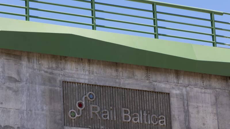 „Rail Baltica“ projektas įsibėgėja: tarp Vilniaus ir Kauno bus paimta tūkstančiai sklypų