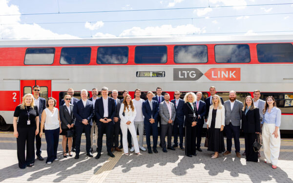 Didžiausias Lietuvos susiekimo projektas juda pirmyn: „Rail Baltica“ pradeda sudėtingiausią darbų etapą