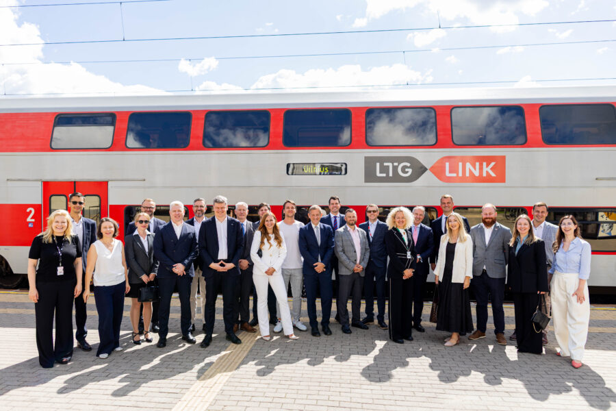 „Rail Baltica“ projektavimo iki Lenkijos sutarties pasirašymas. ELTA / Žygimantas Gedvila