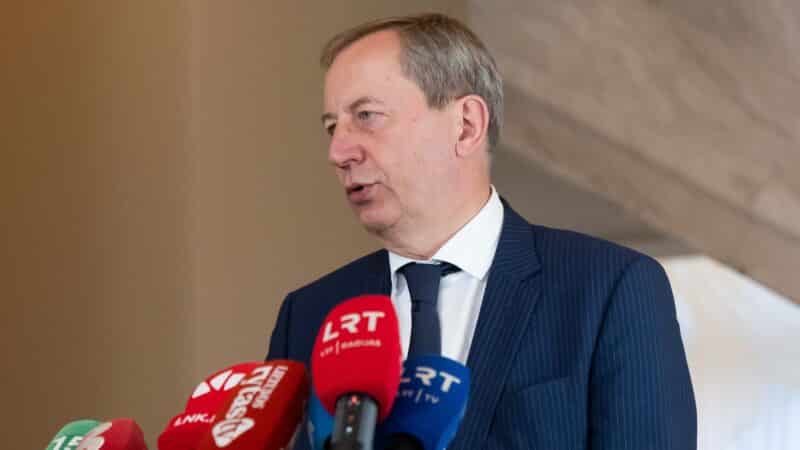 Ginkluotės tiekimas iš JAV – su trikdžiais: Matulionis ramina – gynybos planams tai nesutrukdys