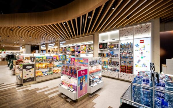 Žurnalistinis tyrimas sukėlė audrą: Lietuvoje veikianti „duty free“ įmonė siejama su Lukašenkos režimu