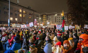 Protestas „Šalin rankas nuo laisvo žodžio! Laužai prie Seimo“ trečia diena. ELTA / Orestas Gurevičius