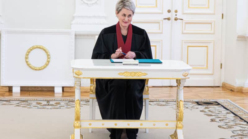 Epsteino tyrimas Lietuvoje įsibėgėja: apklausta 20 asmenų, ruošiamasi prašyti JAV pagalbos