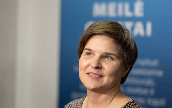 Netikėtas įvertinimas: prestižinė Valdo Adamkaus premija atiteko aplinkosaugininkei Linai Paškevičiūtei