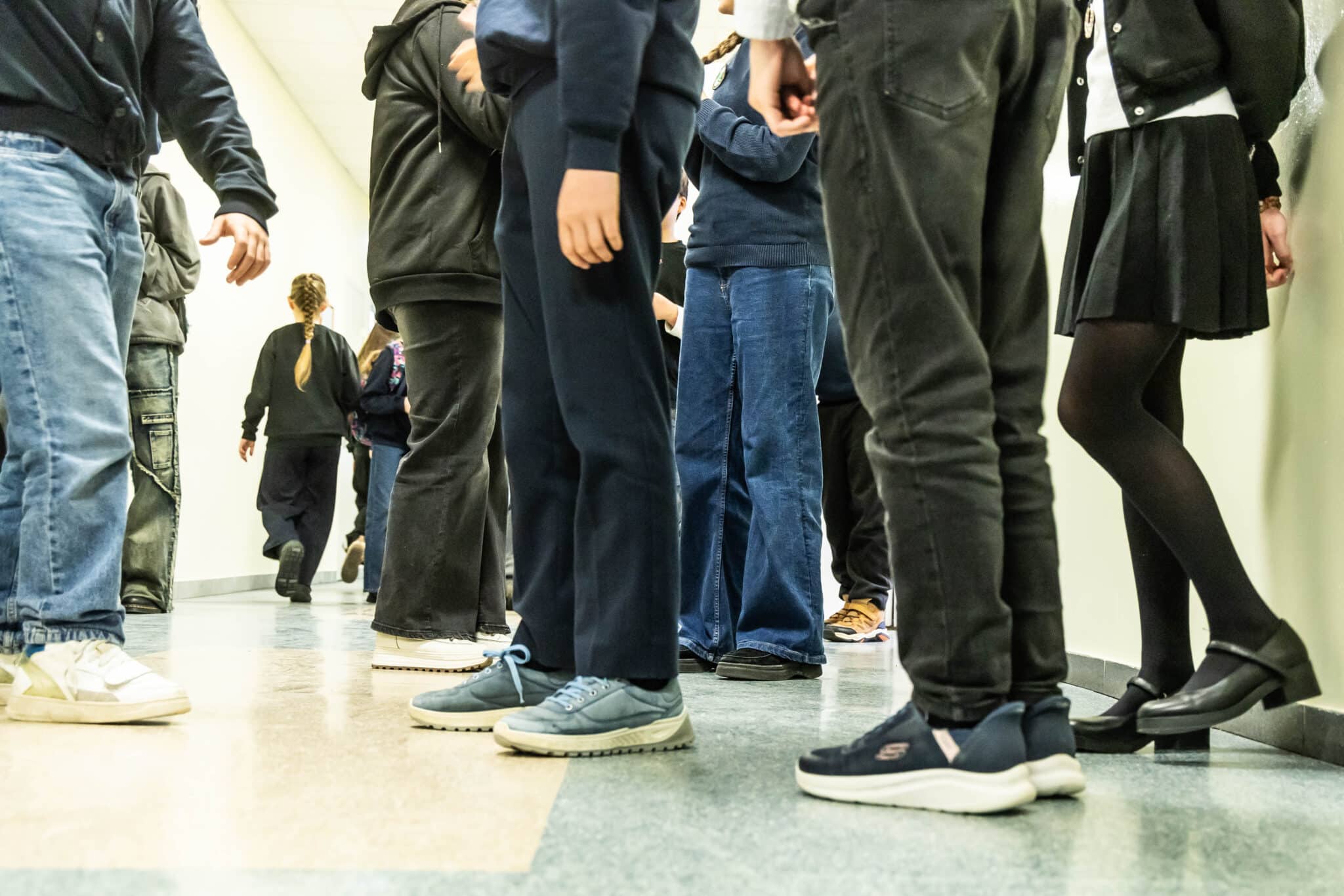 Mokyklose startavo naujas kursas: vaikai mokomi gynybos ir išgyvenimo įgūdžių