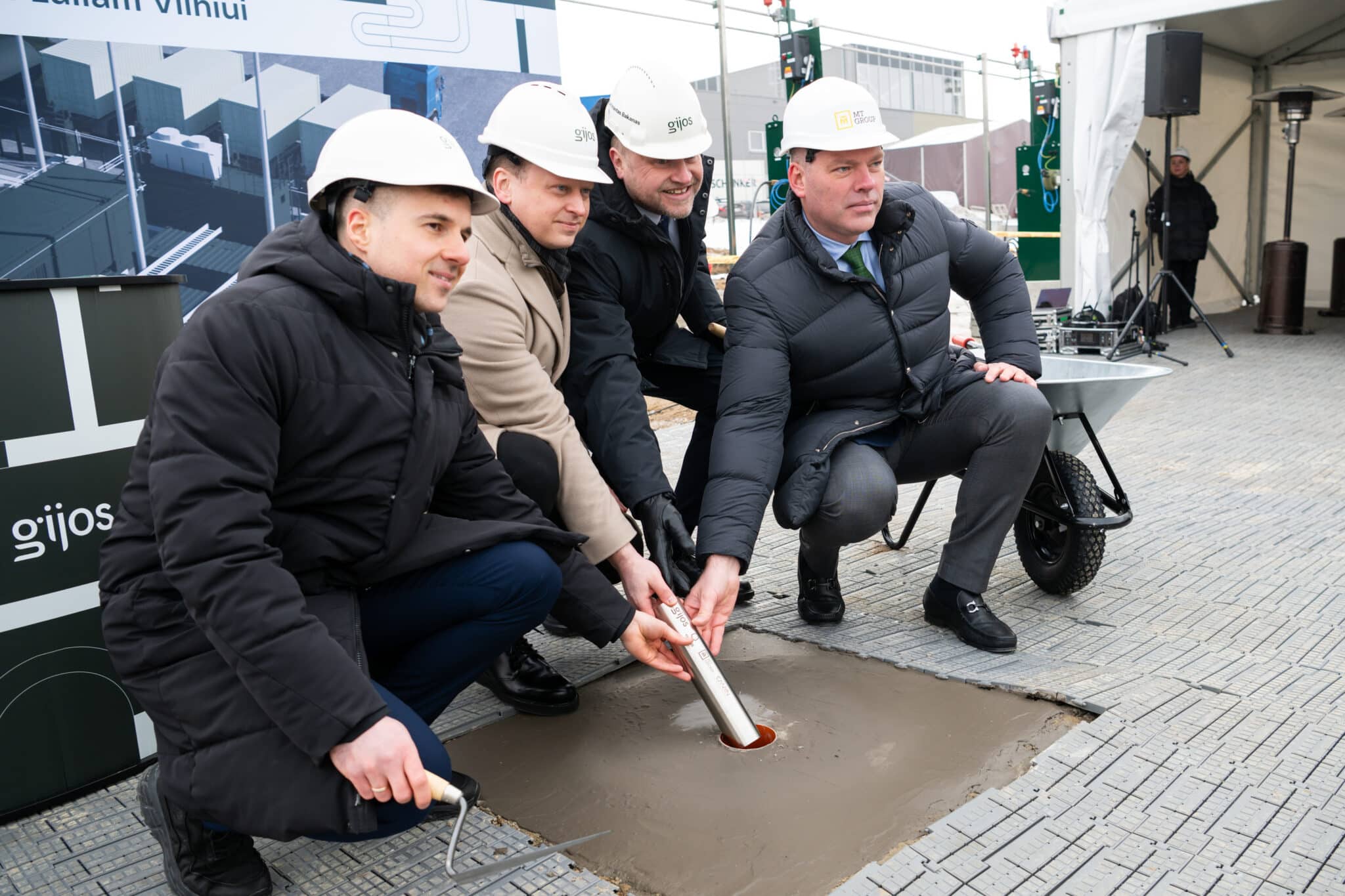 Vilniuje – kapsulės įkasimas 65 mln. eurų vertės „Pentasweet“ gamyklos statybvietėje