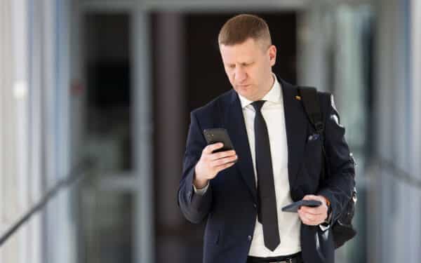 Mokykloms – nauji reikalavimai: kas laukia rusų kalba mokančių įstaigų?