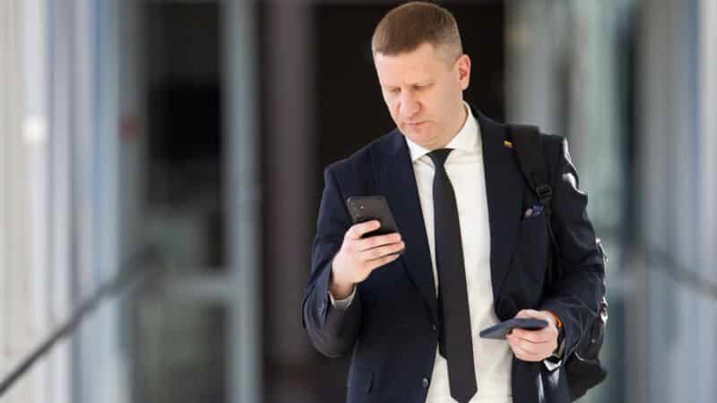 Mokykloms – nauji reikalavimai: kas laukia rusų kalba mokančių įstaigų?