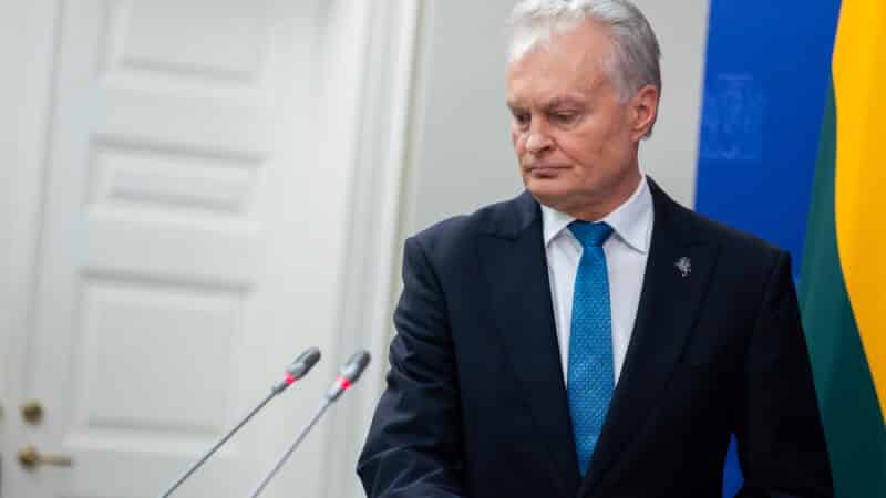 Politinės įtampos koalicijoje fone prezidentas ragina peržiūrėti partnerystes: nėra taip, kad nebūtų alternatyvų