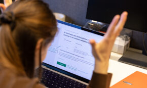 Pajamų deklaravimas. ELTA / Julius Kalinskas