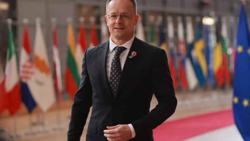 Nutekintas įrašas supurtė Vengriją: užsienio reikalų ministras aptarinėjo sankcijas su Rusija