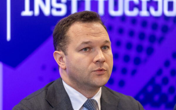 Lietuva stiprina gynybą: milijoninė parama bus skirta inovacijoms ir naujoms technologijoms