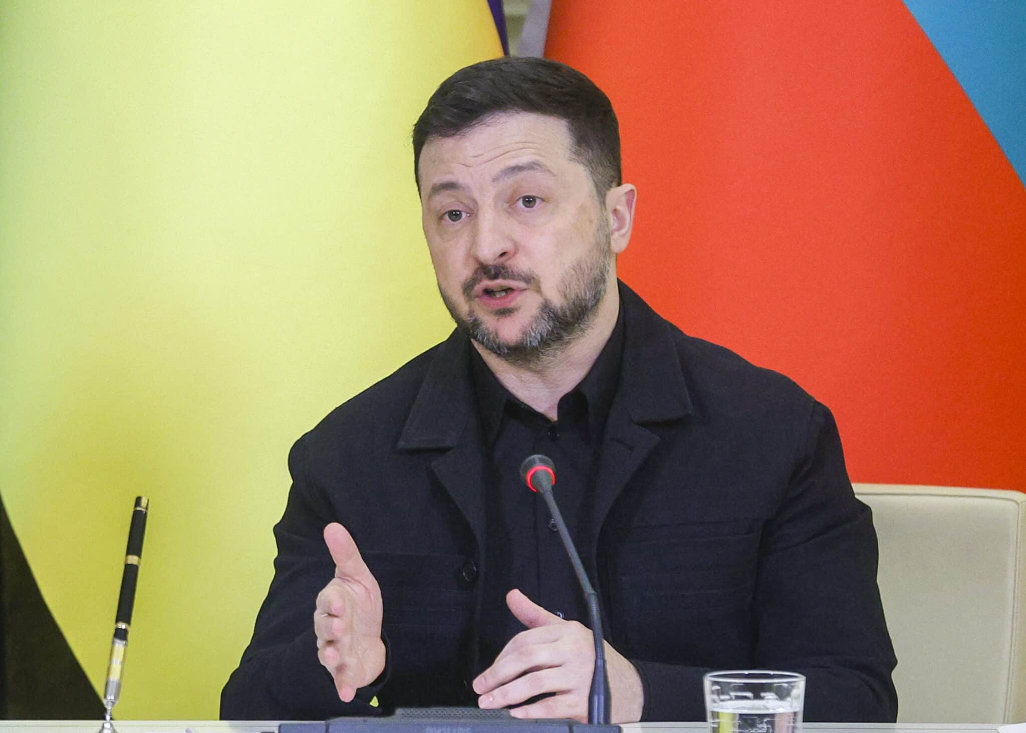 Zelenskis aptarė taikos procesą su Trumpo atstovais