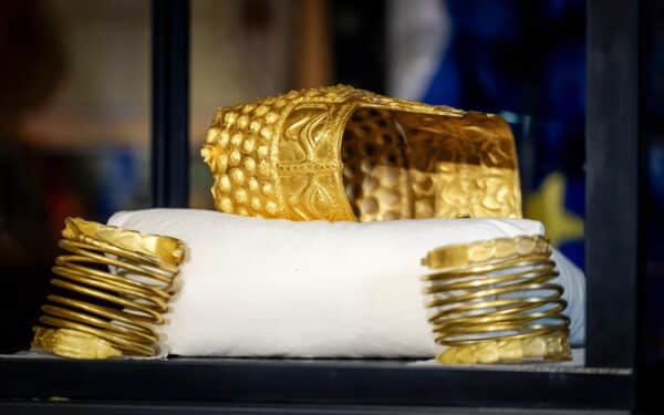 Milijoninė vagystė Nyderlanduose baigėsi netikėtai: dingęs aukso šalmas sugrįžo paslaptingomis aplinkybėmis