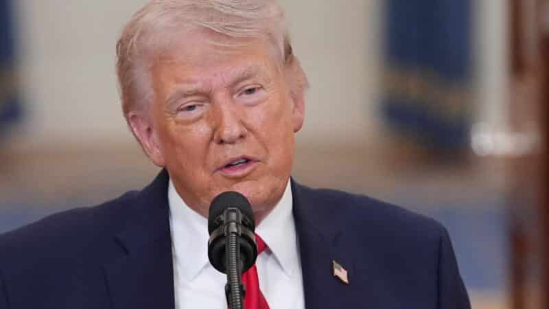 Karo retorika griežtėja: Donaldas Trumpas užsiminė apie naujus taikinius