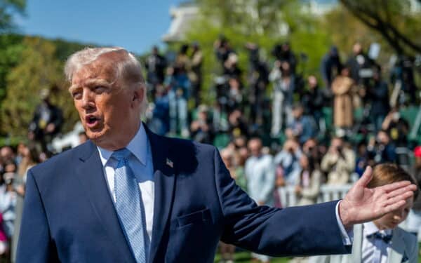 Donaldas Trumpas vėl smogia NATO: nesibaigianti kritika ir naujos pretenzijos į Grenlandiją