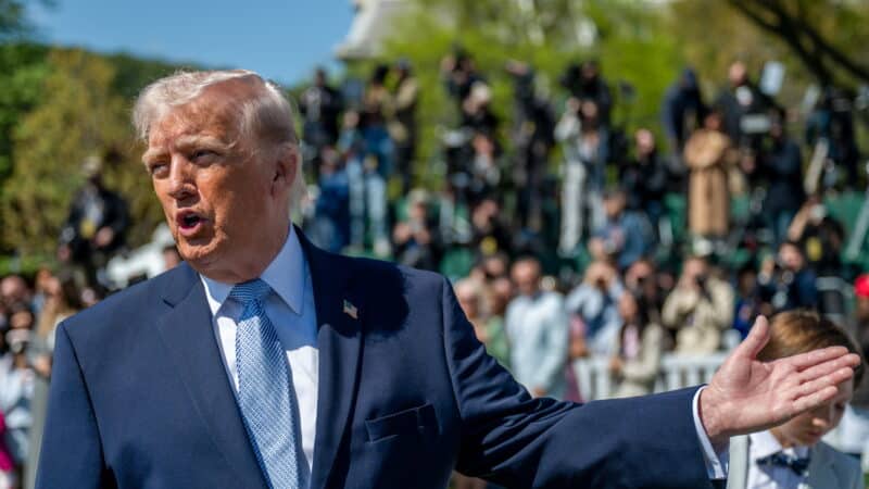 Donaldas Trumpas vėl smogia NATO: nesibaigianti kritika ir naujos pretenzijos į Grenlandiją