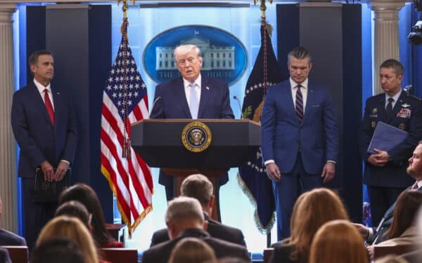 Šokiruojantis Donaldo Trumpo pareiškimas: Iranas gali būti sunaikintas „per vieną naktį“