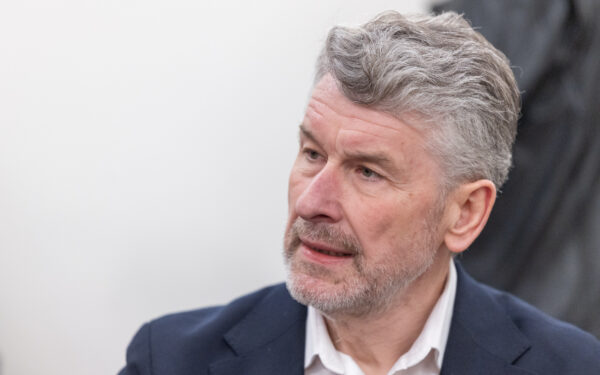 Lietuvos kariuomenės vado byloje liko tik nuosprendis: prokuratūra siūlo griežtą bausmę