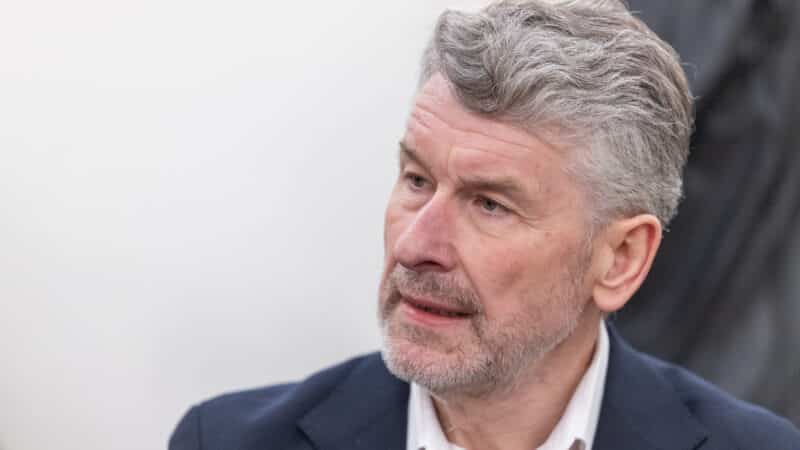 Lietuvos kariuomenės vado byloje liko tik nuosprendis: prokuratūra siūlo griežtą bausmę