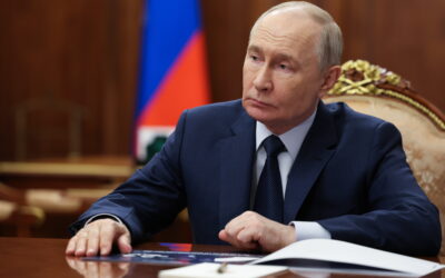 Kremliaus realybė keičiasi: Putinas kalba apie prastėjančios ekonomikos ženklus